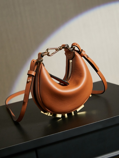 フェンディバッグ素材ディテール